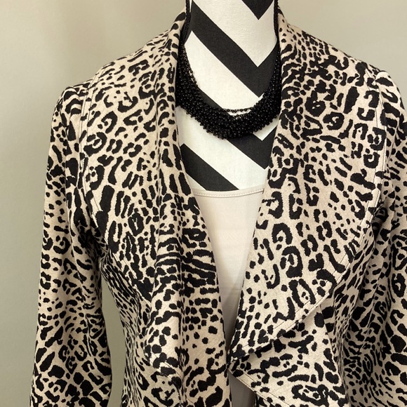 Calvin Klein Animal Print Open Jacket - Picture 3 of 7